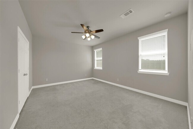 Building Photo - 113 Sea Glass Cv