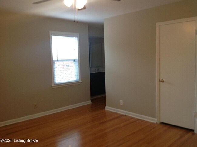 Building Photo - 11207 Darlington Pl