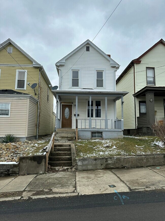 Building Photo - 523 Franklin Ave