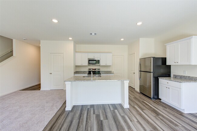 Building Photo - 10207 Purple Daphne Ln
