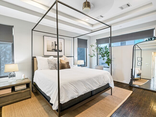 Building Photo - 1520 Malone St