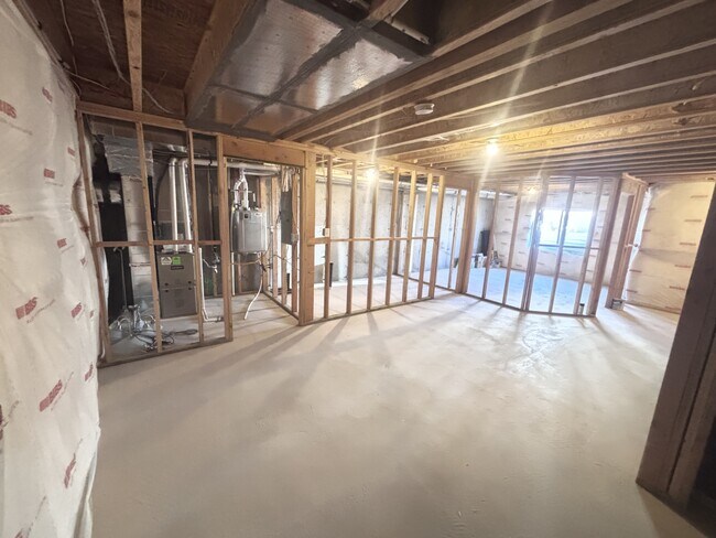 Building Photo - 3985 W 1960 N