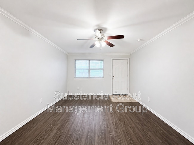 Building Photo - 1429 NW 24th St