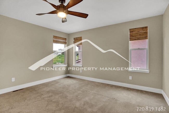 Building Photo - Modern Home in desirable Northgate Colorad...
