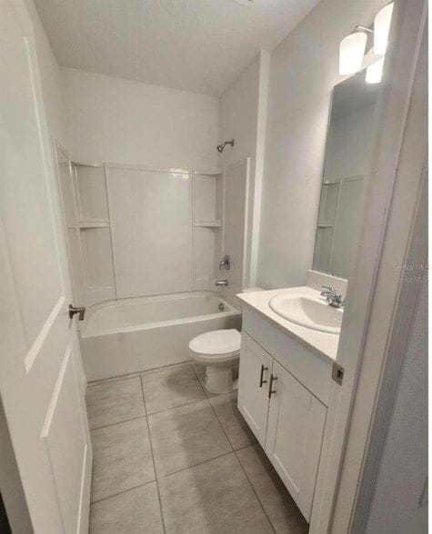 Building Photo - 208 Acorn Rd