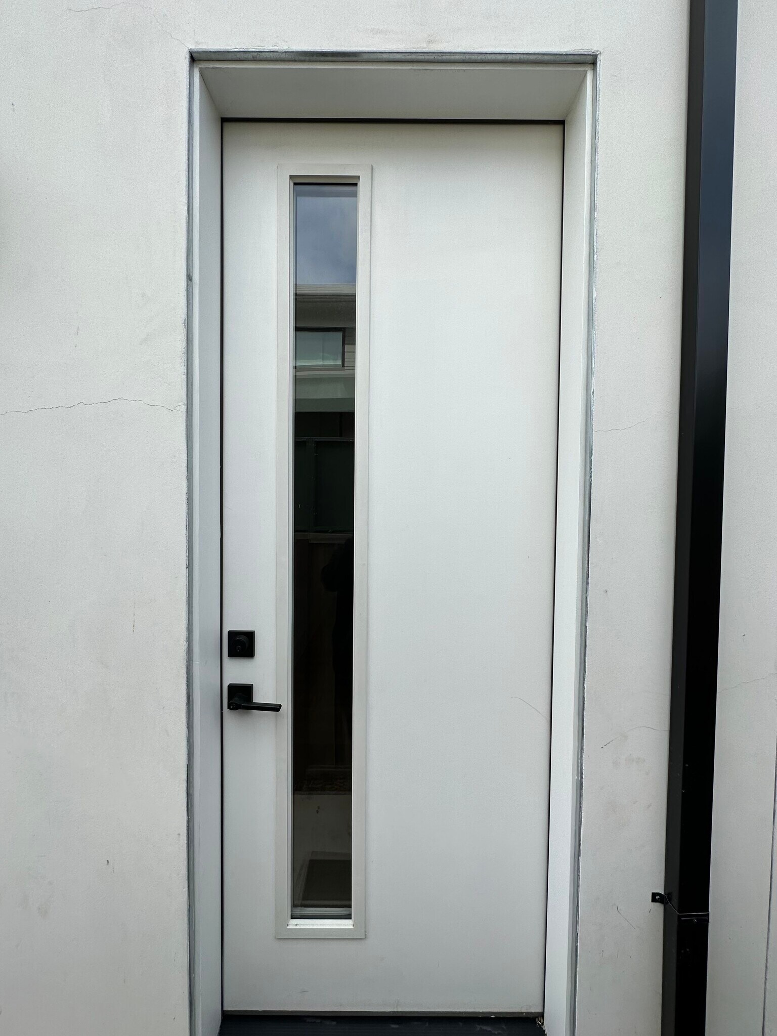 Private Front Door - 438 Burgoyne St