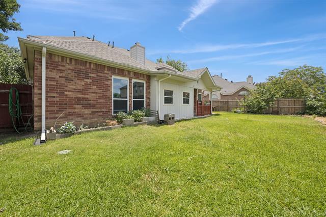Building Photo - 1517 Brighton Dr