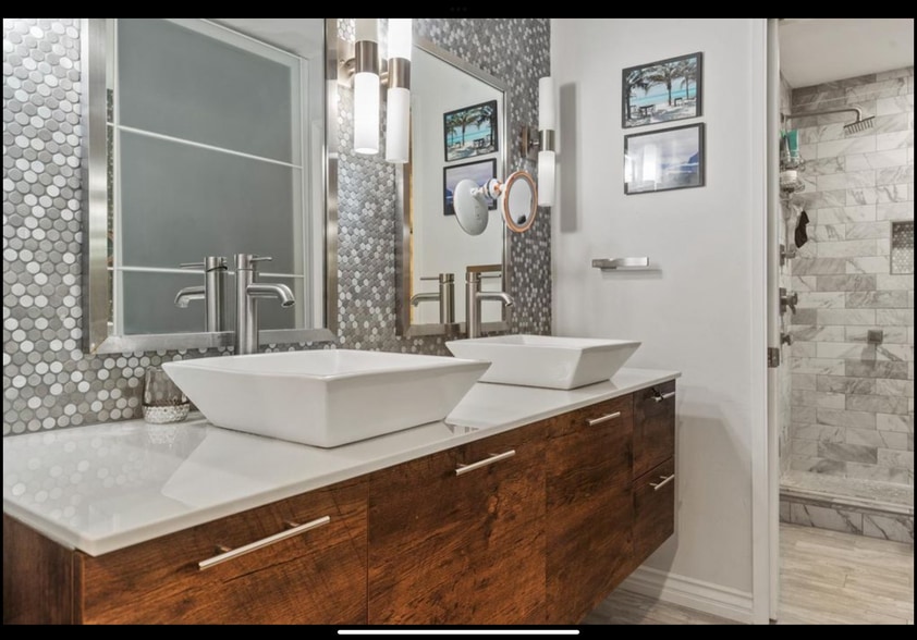 Building Photo - 237 Sea Forest Ct