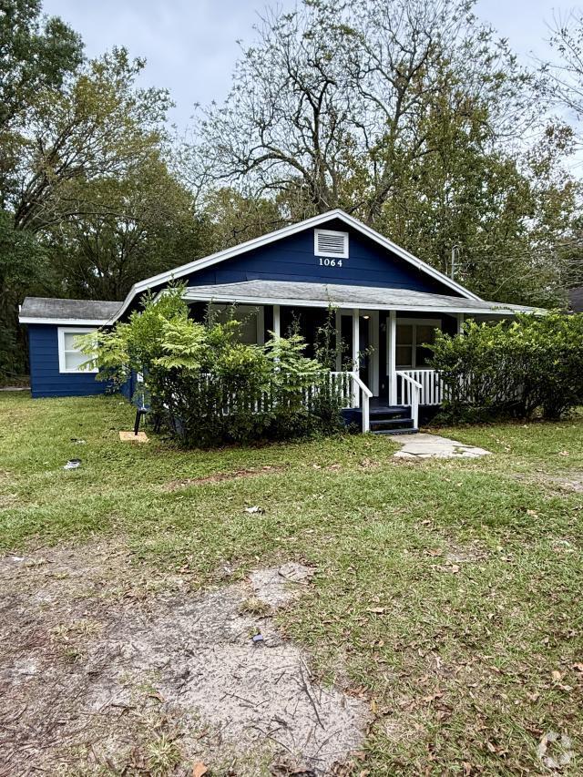 Building Photo - 3 bedroom in Jacksonville FL 32254