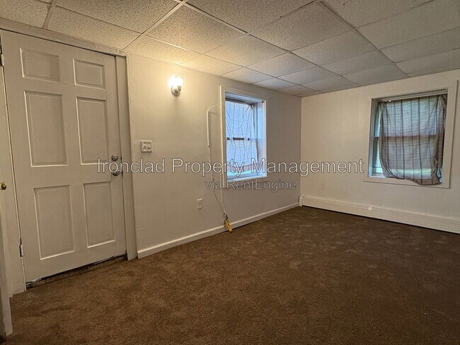 Building Photo - 80 Olive St