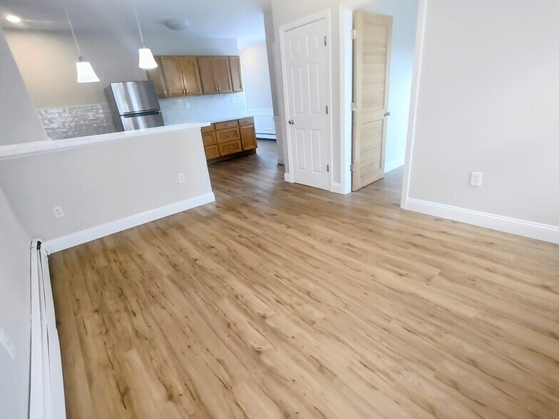 Building Photo - 110 Franklin St