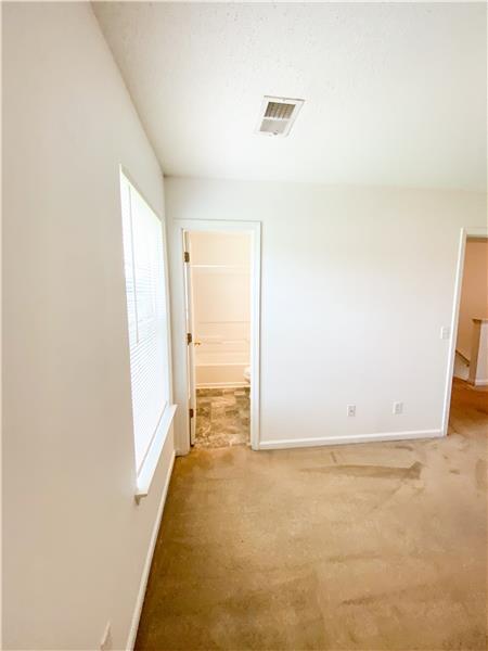 Building Photo - 47 Bearing Cir