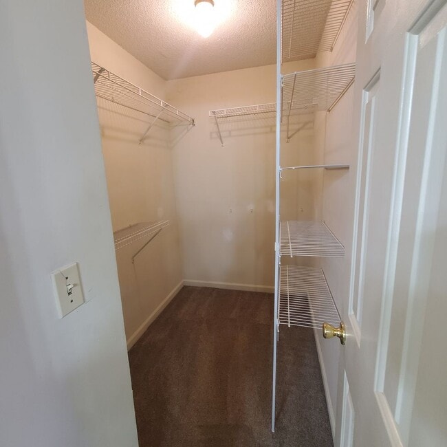 Building Photo - 3 Bedroom 2 Bath in Cordova off near Trinity and Sanga