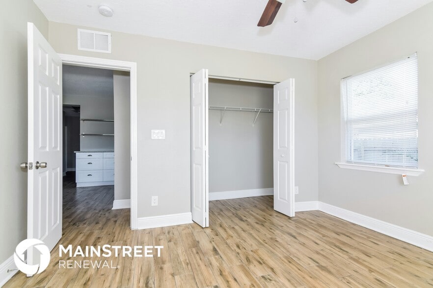 Building Photo - 2509 W Grace St