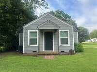 Building Photo - 118 Owens Ln