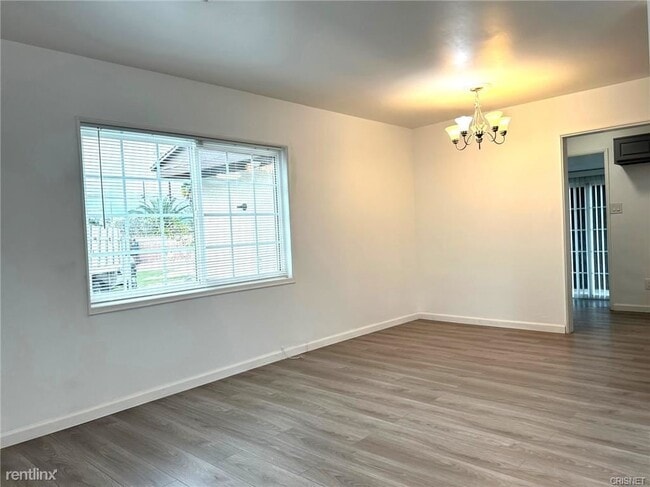 Primary Photo - 3 br, 2 bath House - 9000 Sylmar Ave