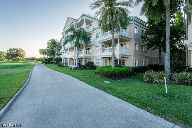 Building Photo - 1362 Centre Ct Ridge Dr