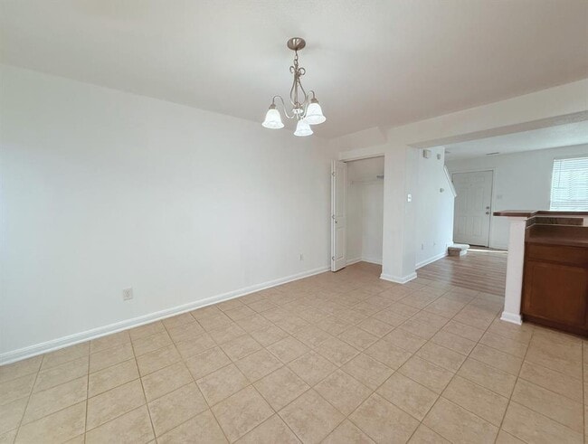 Building Photo - 130 Rush Haven