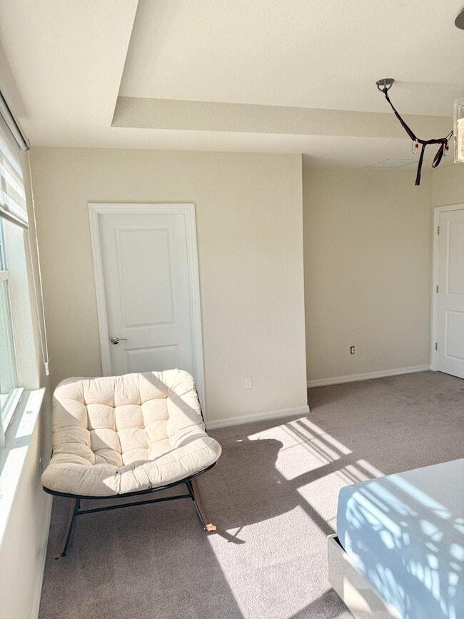 Building Photo - 5182 Eucalyptus Dr