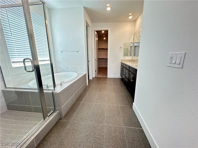 Building Photo - 6532 Corsari Rdg St