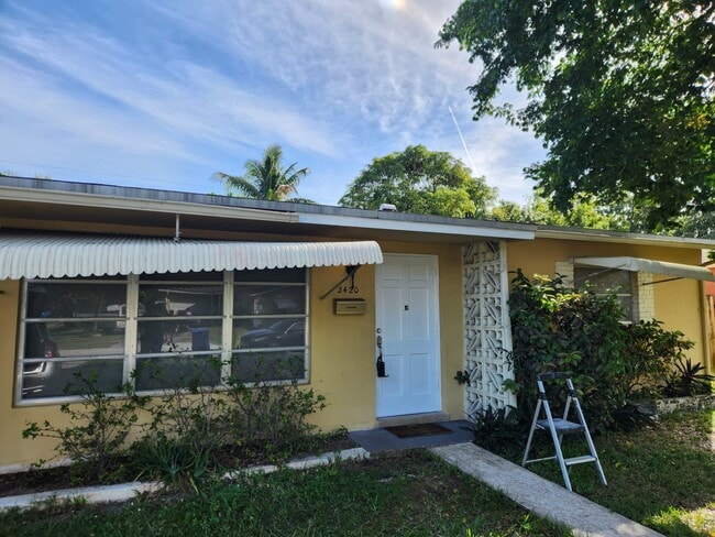 Building Photo - 2420 NW 64th Terrace