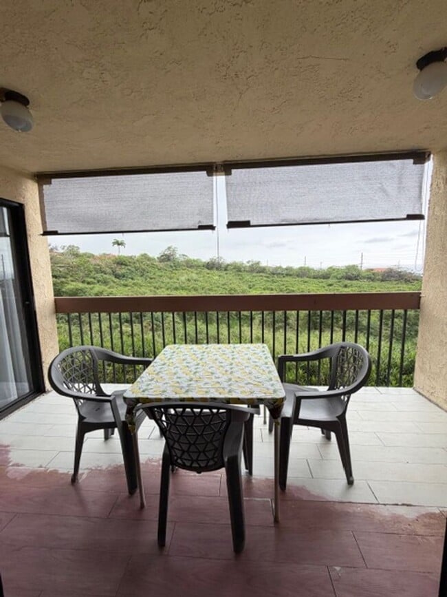 Building Photo - $1,500 / 1 Bed / 2 Bath Furnished Condo (Kailua Kona)