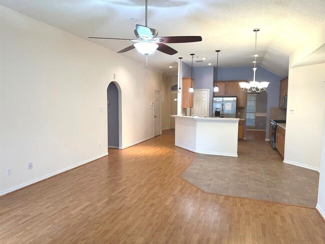Building Photo - 5611 Eagle Sky Blvd