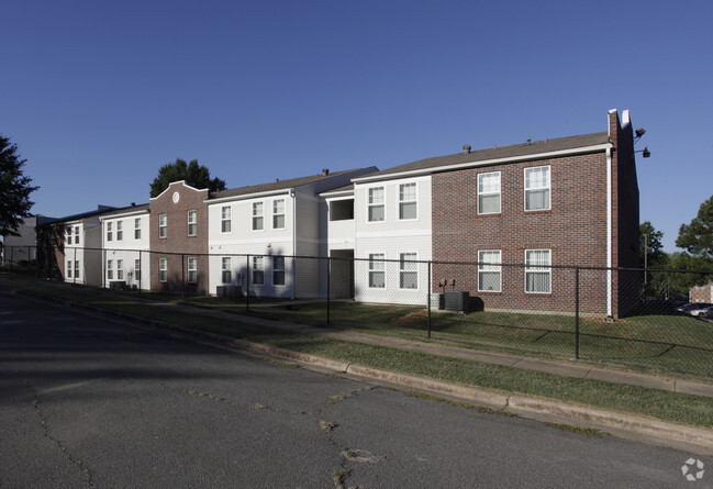 Building Photo - Eastview Terrace Apartments