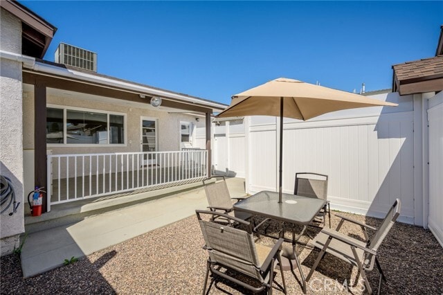 Building Photo - 612 N 4th St