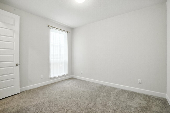 Building Photo - 9215 Aggie Run