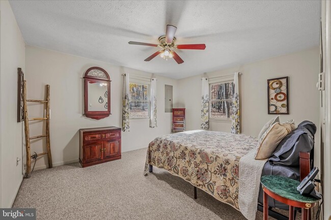 Building Photo - 67 Tranquil Way