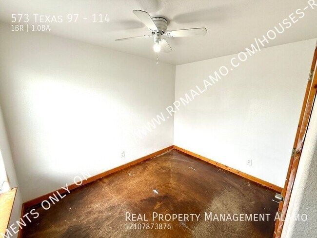 Building Photo - 573 Texas 97-114