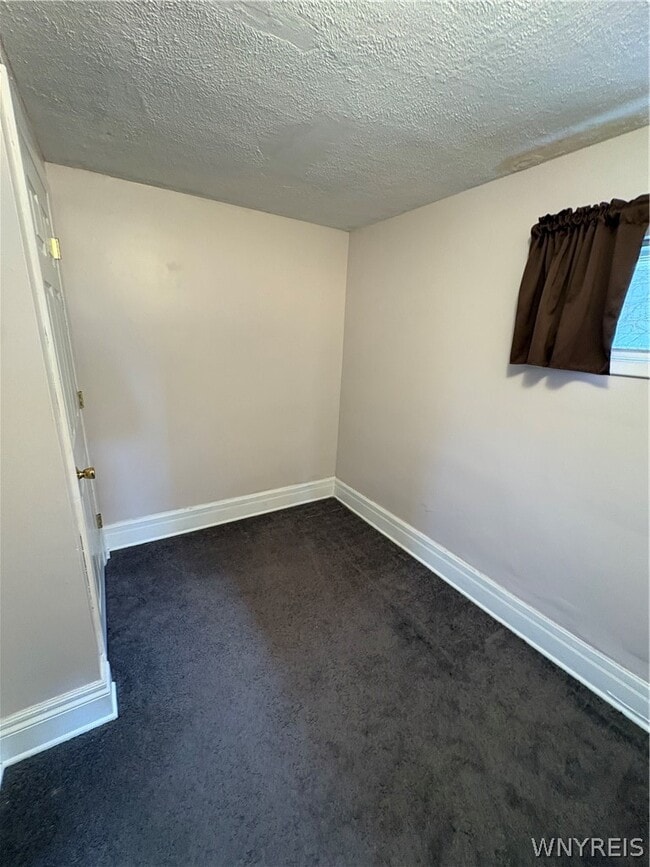 Building Photo - 57 Abbottsford Pl