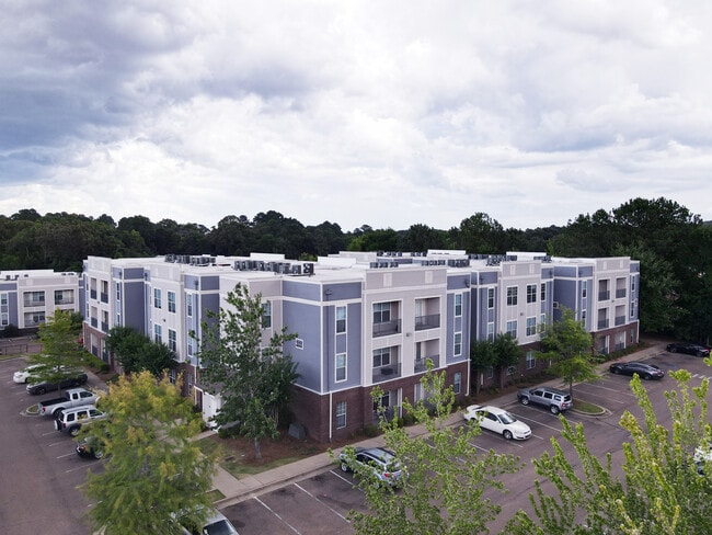 Building Photo - Rev Oxford