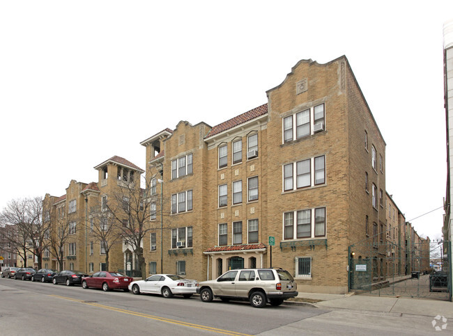 Primary Photo - The Sovereign Apartments