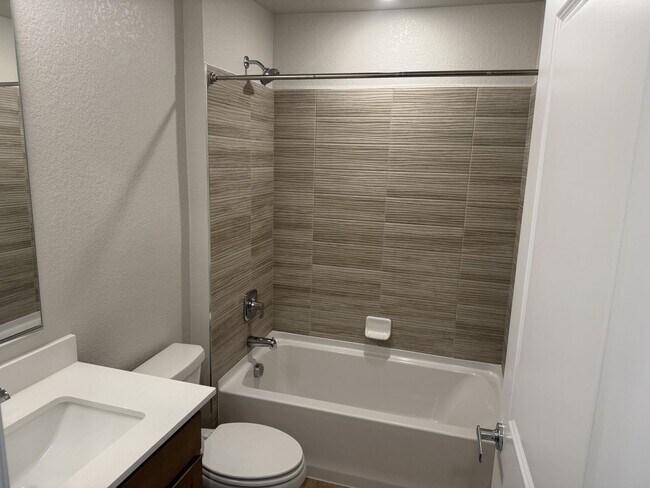 Building Photo - Stunning Brand New Home Close To Lowry & DIA