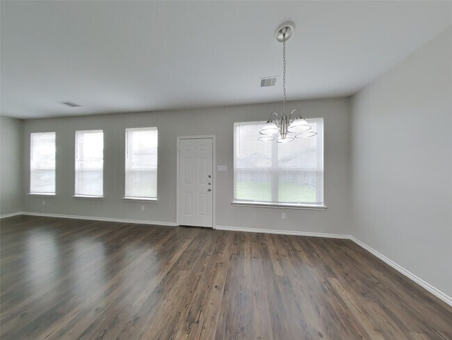 Building Photo - 1411 Seagler Pond Ln