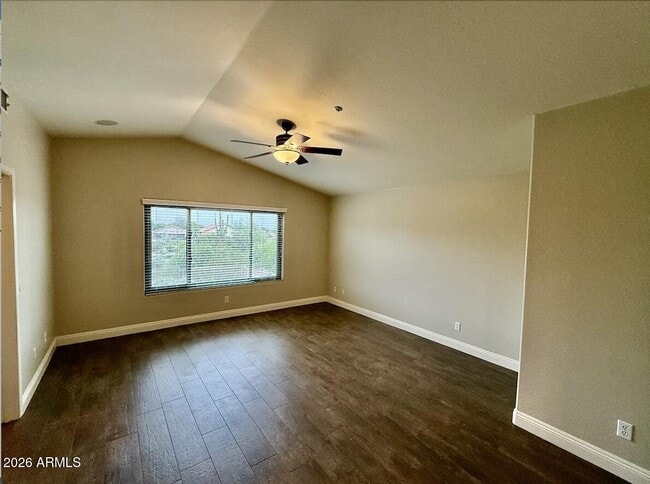 Building Photo - 10429 E Hillery Dr