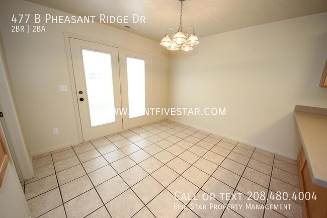 Building Photo - 477 B Pheasant Ridge Dr