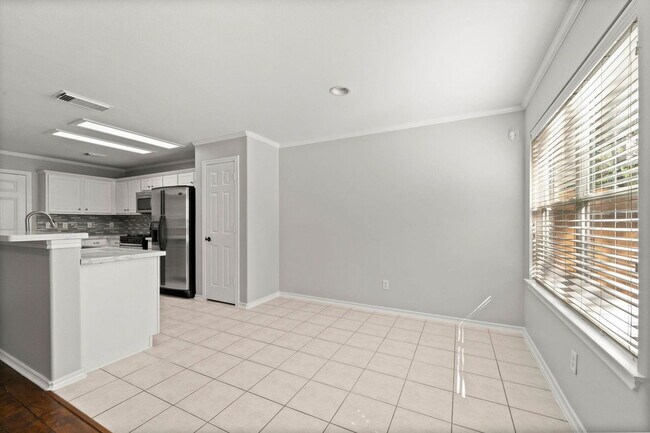 Building Photo - 26 Musgrove Pl