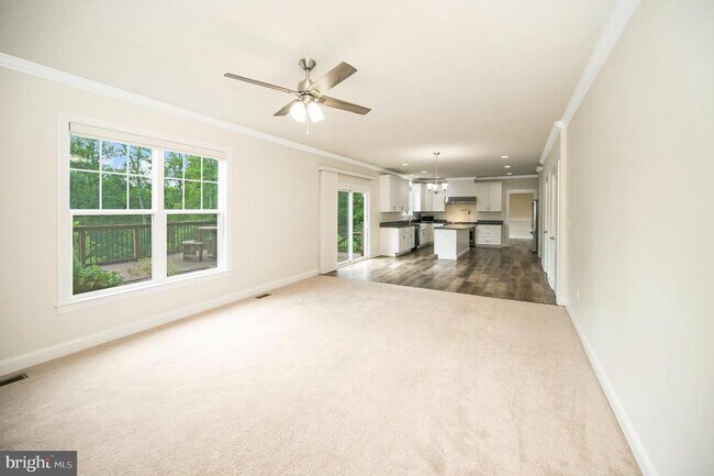 Building Photo - 2211 Camp Geary Ln