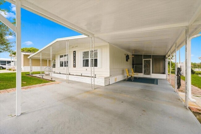 Building Photo - 7505 Fairlane Ave
