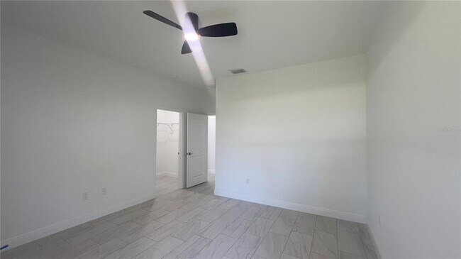 Building Photo - 3315 W Montgomery Ln