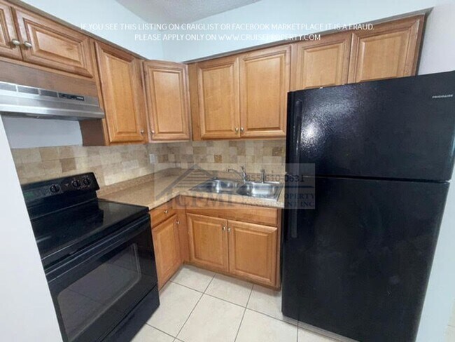 Interior Photo - 3640 - 3664 NE 1st Terr