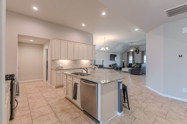 Building Photo - 14207 Irvine Rnch Trl