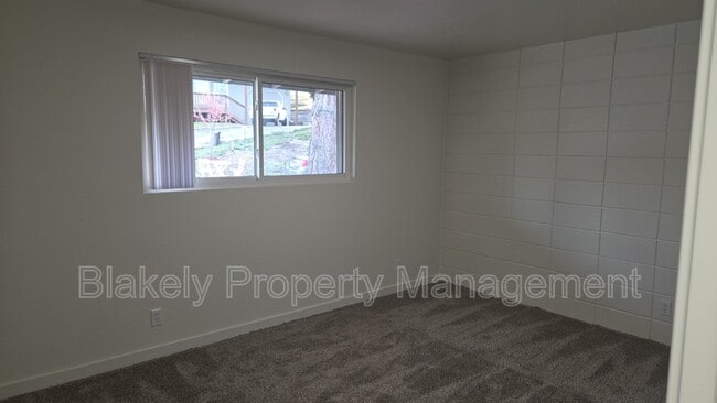 Building Photo - 2118 S Roosevelt St