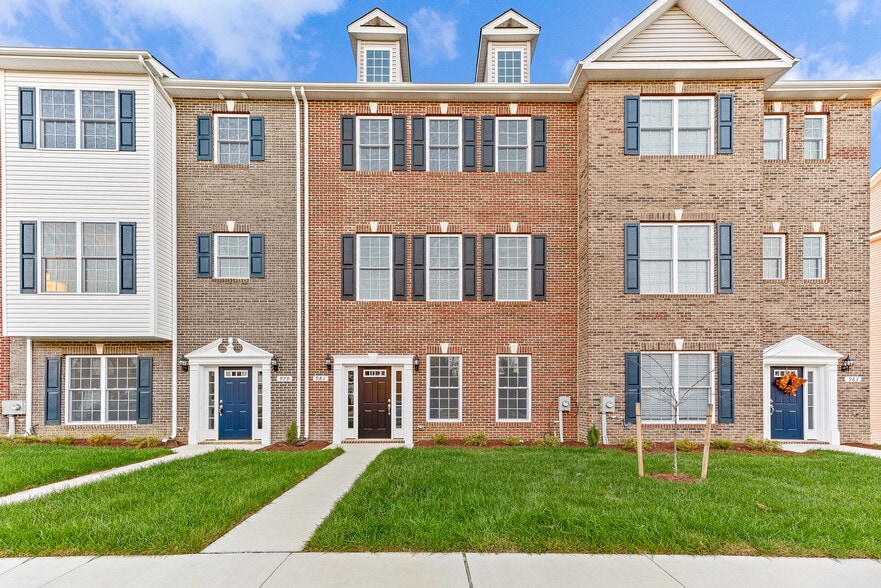 Building Photo - 981 Rye Dr