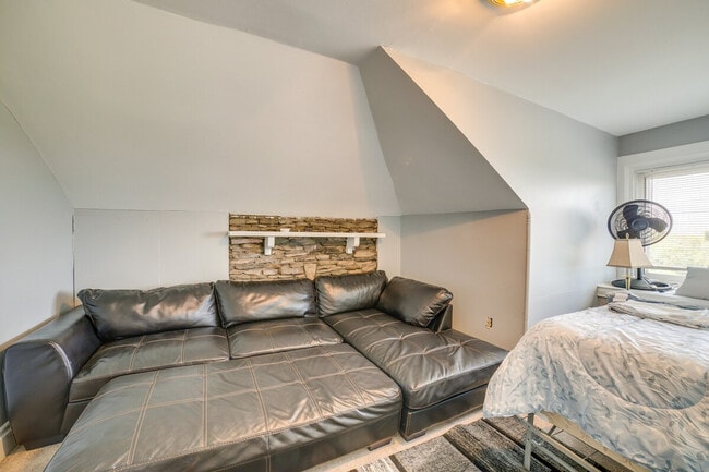 Building Photo - 5112 Towers Terrace