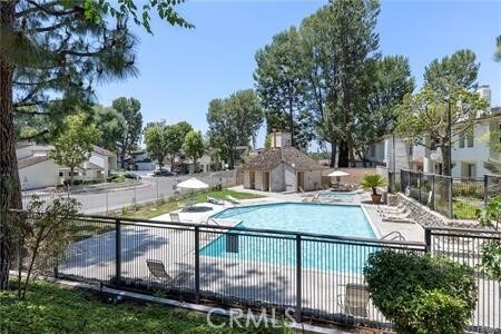 Building Photo - 801 Vista Ct
