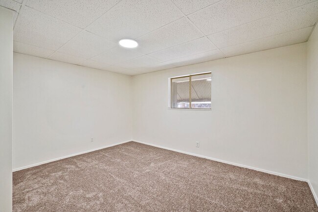 Building Photo - 641 Sixth St